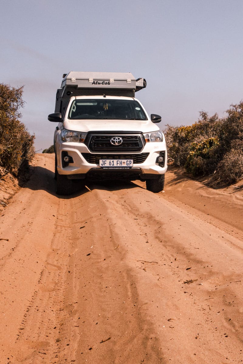 Fully-equipped Hilux 4x4 with a popup tent
