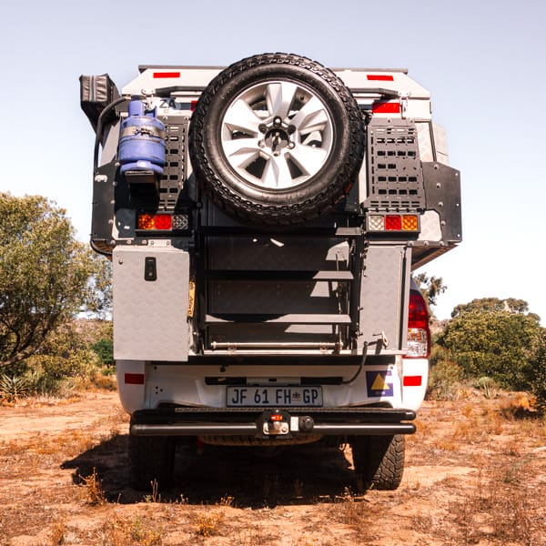 Rent a 4x4 Hilux bushcamper